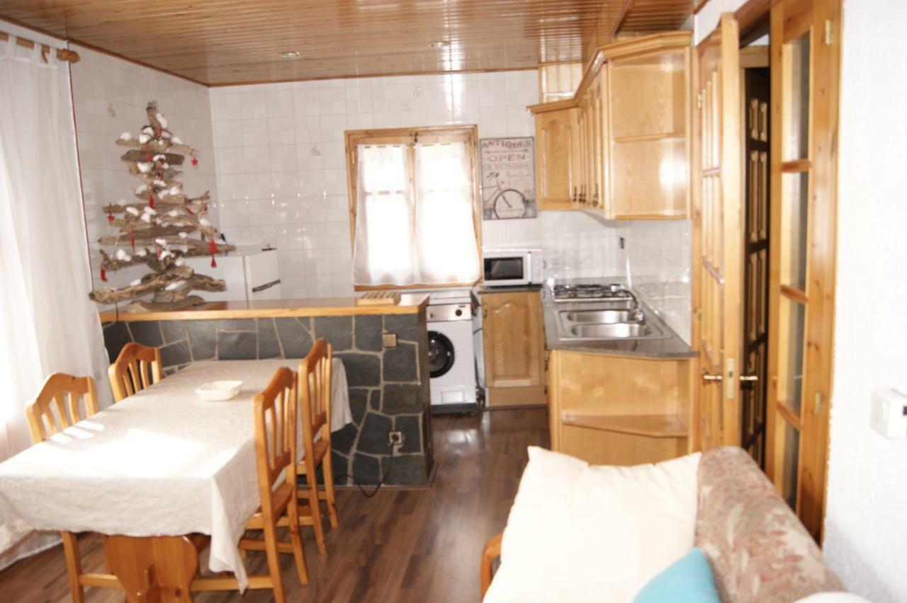 Apartaments Pont Romanic Espot Luaran gambar